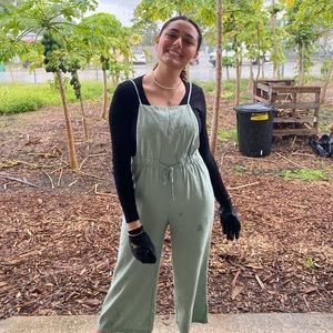 Meet your Posher, Noha